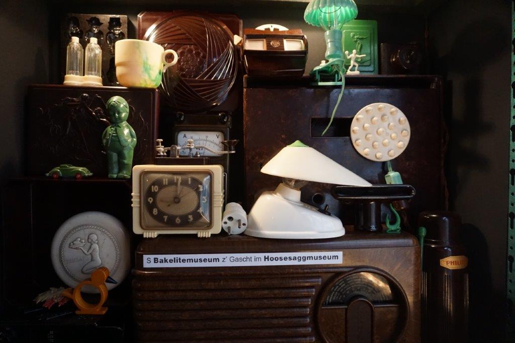 2017 - Ausstellung Hoosesaggmuseum Basel - Bakelit