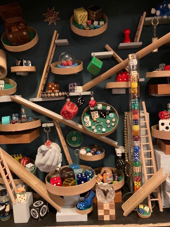 2020 - Ausstellung Hoosesaggmuseum Basel - Wuerfel